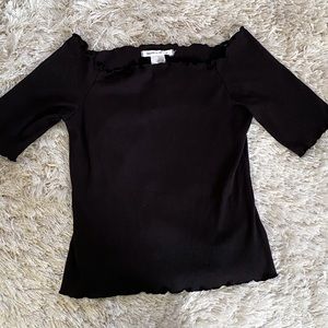 3/$12🌼Black off the shoulder top